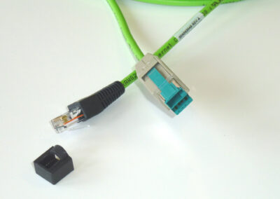 Kabelkonfektion - Scanner-Kabel mit umspritzten RJ45 10-pol Stecker und USB-Kassenstecker mit Kabel hochflexibel
