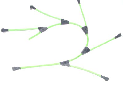 Winkelstecker und Winkeldosen flexibel umspritzt, kleinste Abmessung, an Ethernet Schleppkettenkabel, Y-Stücke mit 30° Kabelabgang montierbar. Anwendung: Reinigungsroboter GEKKO Junior 3, Serbot AG