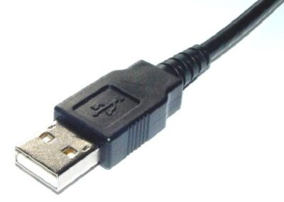USB-A umspritzt USB-A Kabelstecker, flexibel umspritzt, elegante Form, Kabelkonfektion